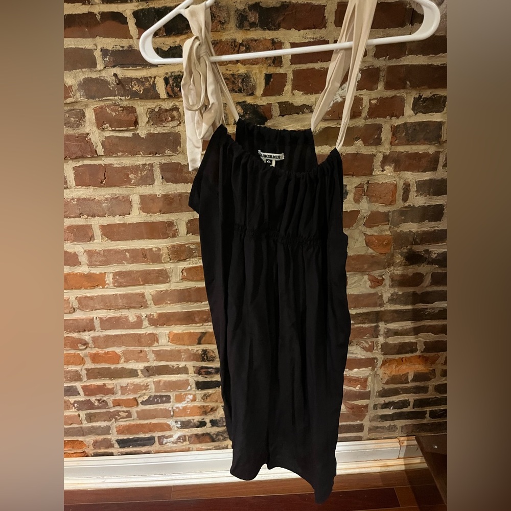 Quicksilver navy dress with tie, size large